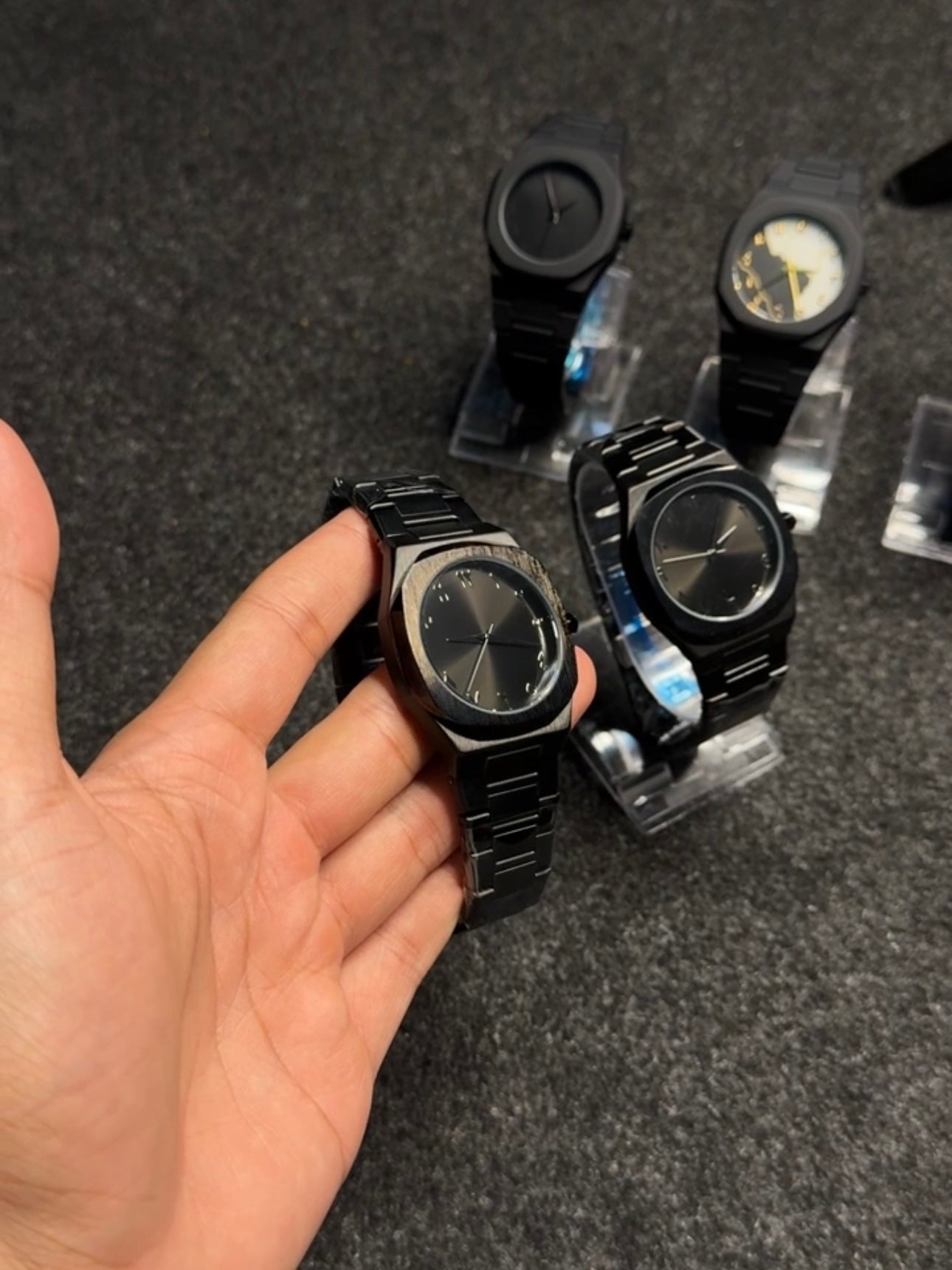 Premium Metallic Arabic AURA