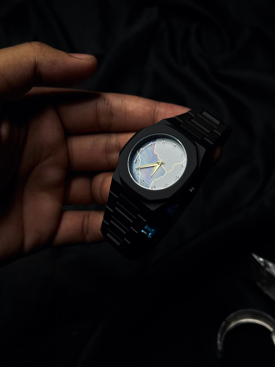 Premium Metallic Arabic AURA